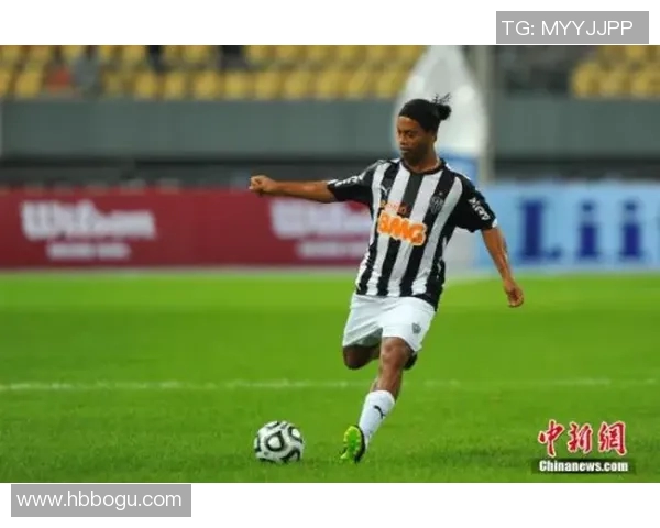 足球明星C罗目前效力于哪个球队及其职业生涯发展历程分析